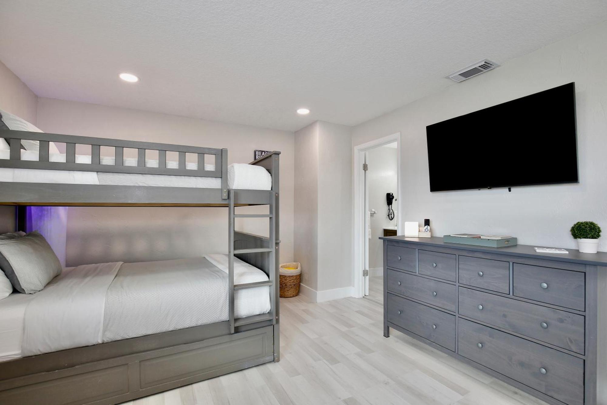 Zen Beach Retreat - Ocean View Townhouse -No Drive Beach New Smyrna Beach Eksteriør billede